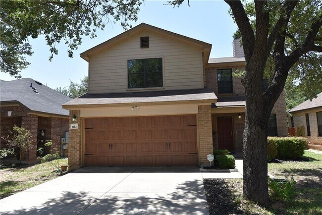 Building Photo - 2112 Golden Arrow Ave