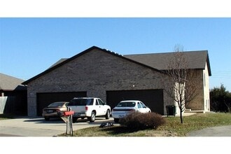 Building Photo - 1415 Commercial Dr