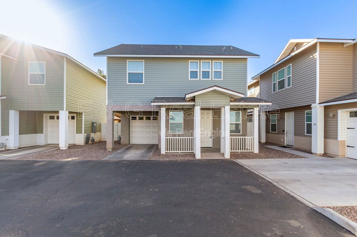 Photo - 3218 W Glendale Ave