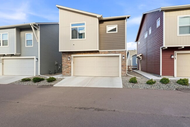 Building Photo - 7421 Marbled Wood Pt