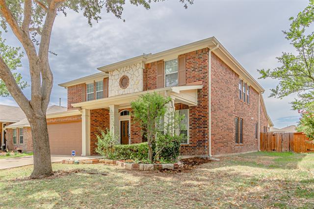 Building Photo - 2022 Highland Dr