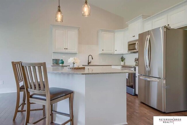 Building Photo - 2546 US-30