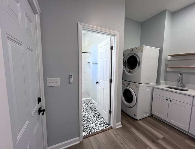 Foto del edificio - 6722 Provost Rd N