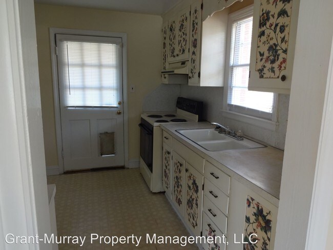 Foto del edificio - 213 Post Ave