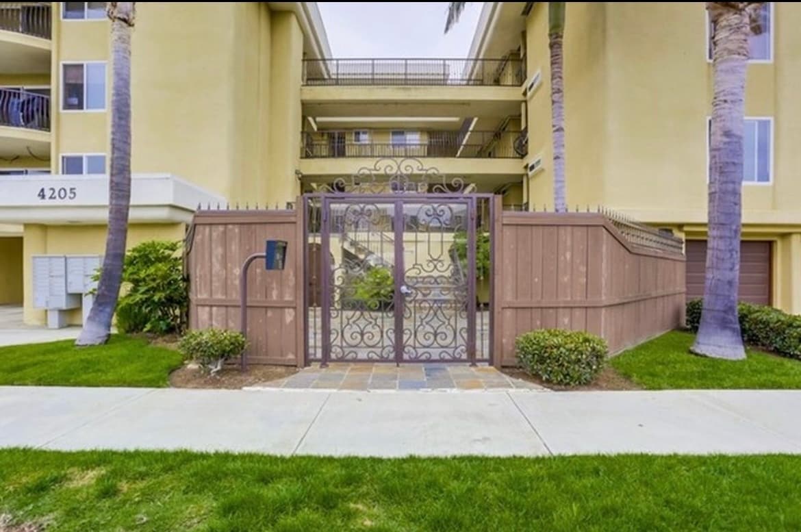 4205 Lamont St Unit 13, San Diego, CA 92109 Condo for Rent in San