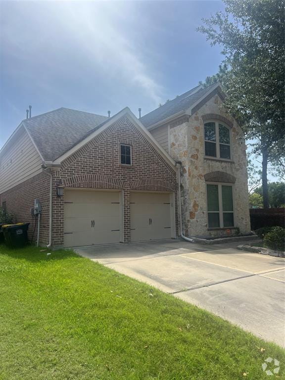 Building Photo - 2911 Meadows Pond Ln