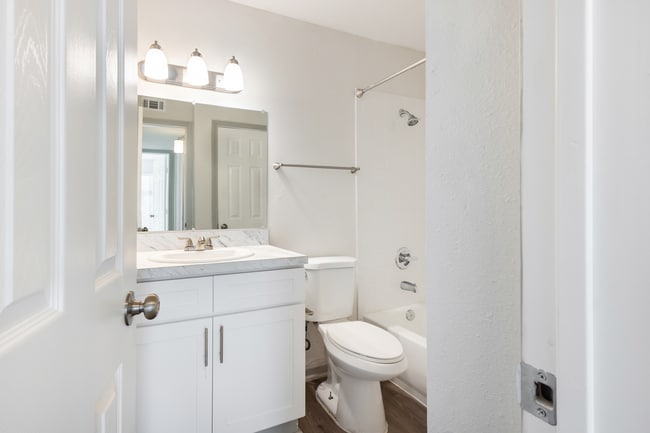 Building Photo - Timber Ridge