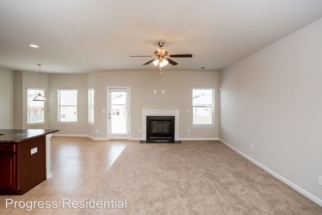 Building Photo - 724 Melanie Jean Dr