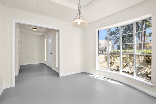 Foto del edificio - 2126 Millhouse Rd