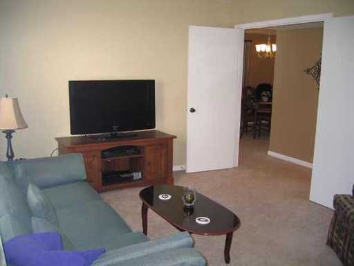 Building Photo - 1209 Old Hammond Chase