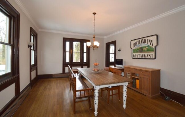 Building Photo - 5 bedroom in Summit NJ 07901
