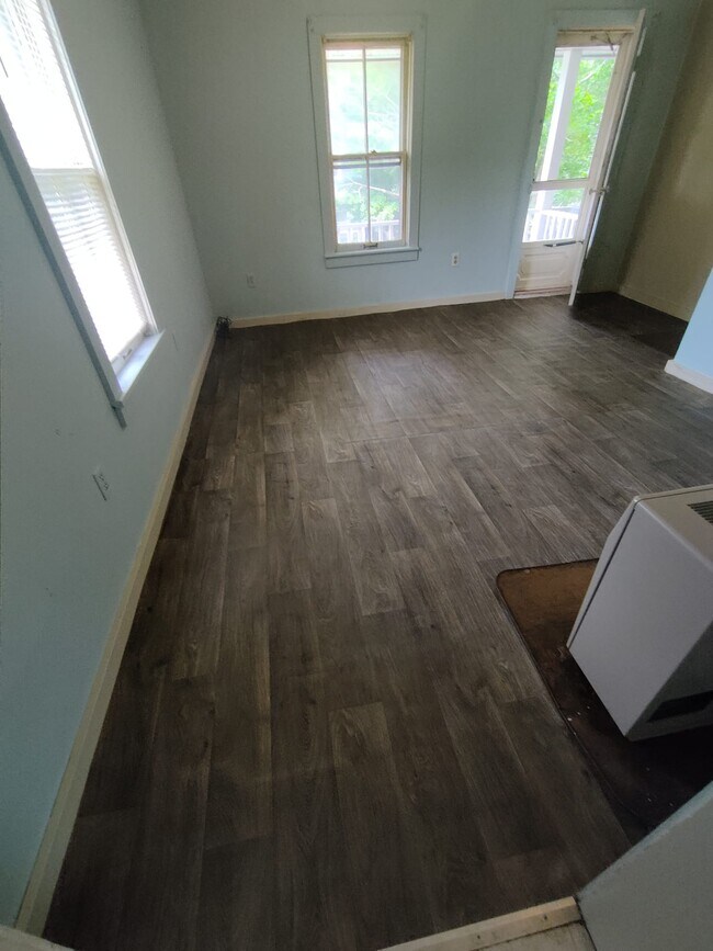 Foto del edificio - 708 Linden Pl