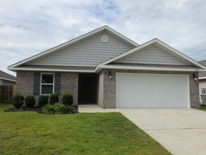 Building Photo - 5804 Guinevere Ln