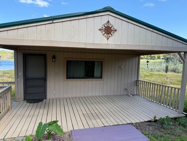 Foto del edificio - Mother in law