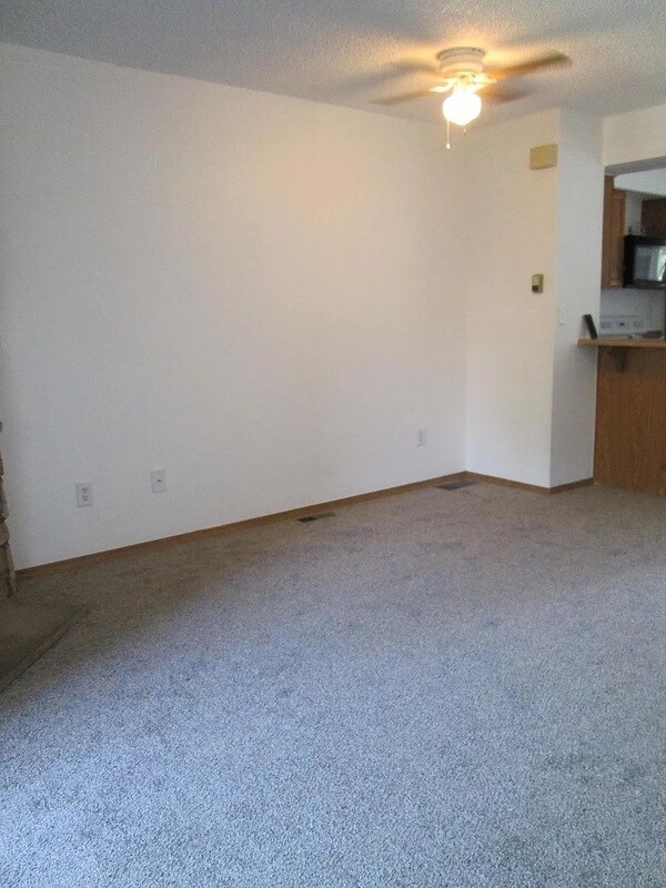 Foto del edificio - 2744 E Nichols Cir