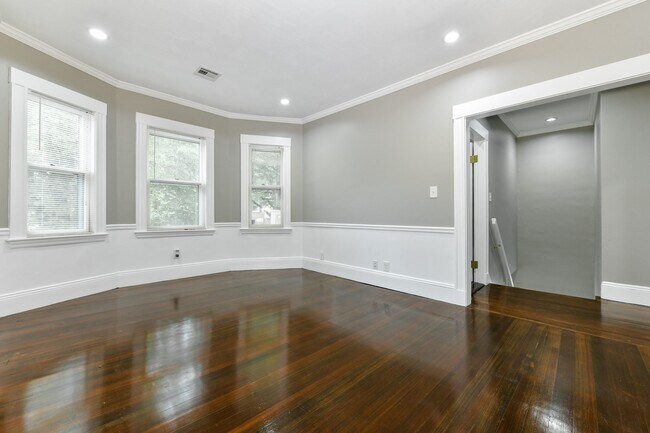Building Photo - 51 Wolcott Rd