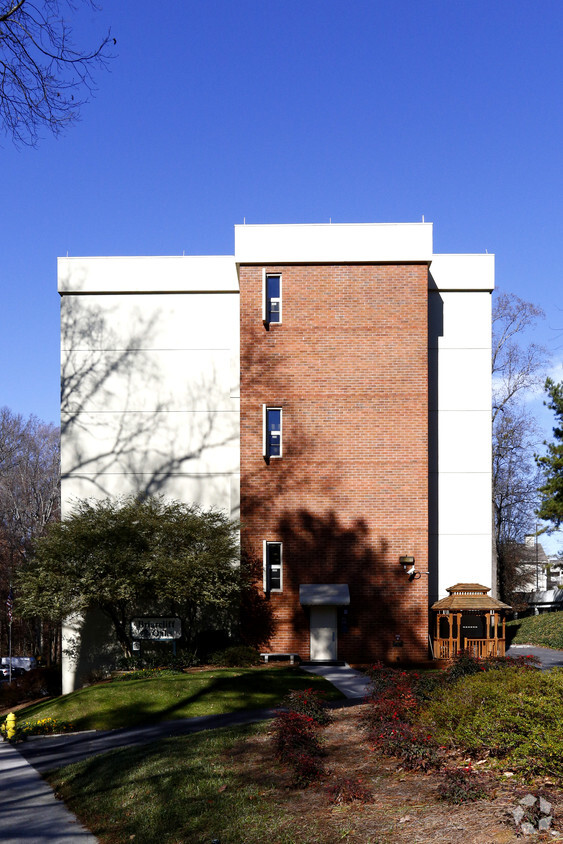 Foto del edificio - Briarcliff Oaks