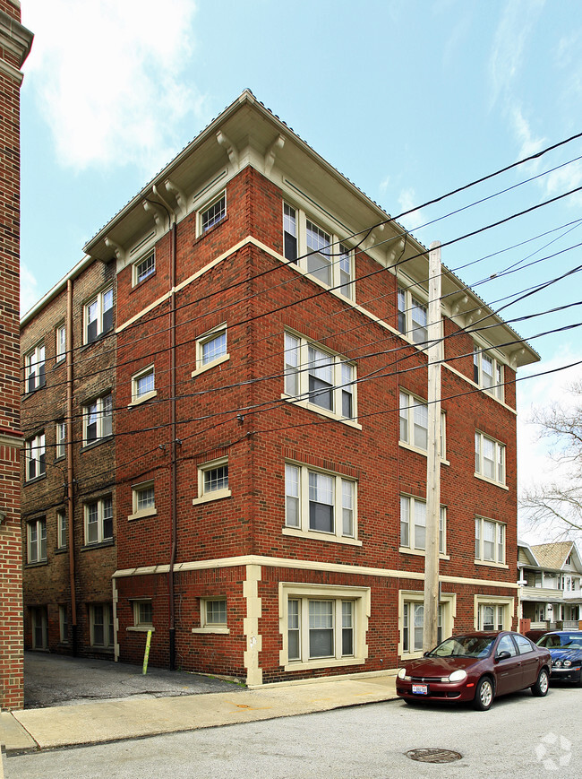 Building Photo - Webb Hall Apartments