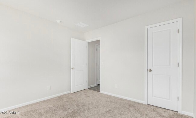 Building Photo - 14311 S Redondo Rd