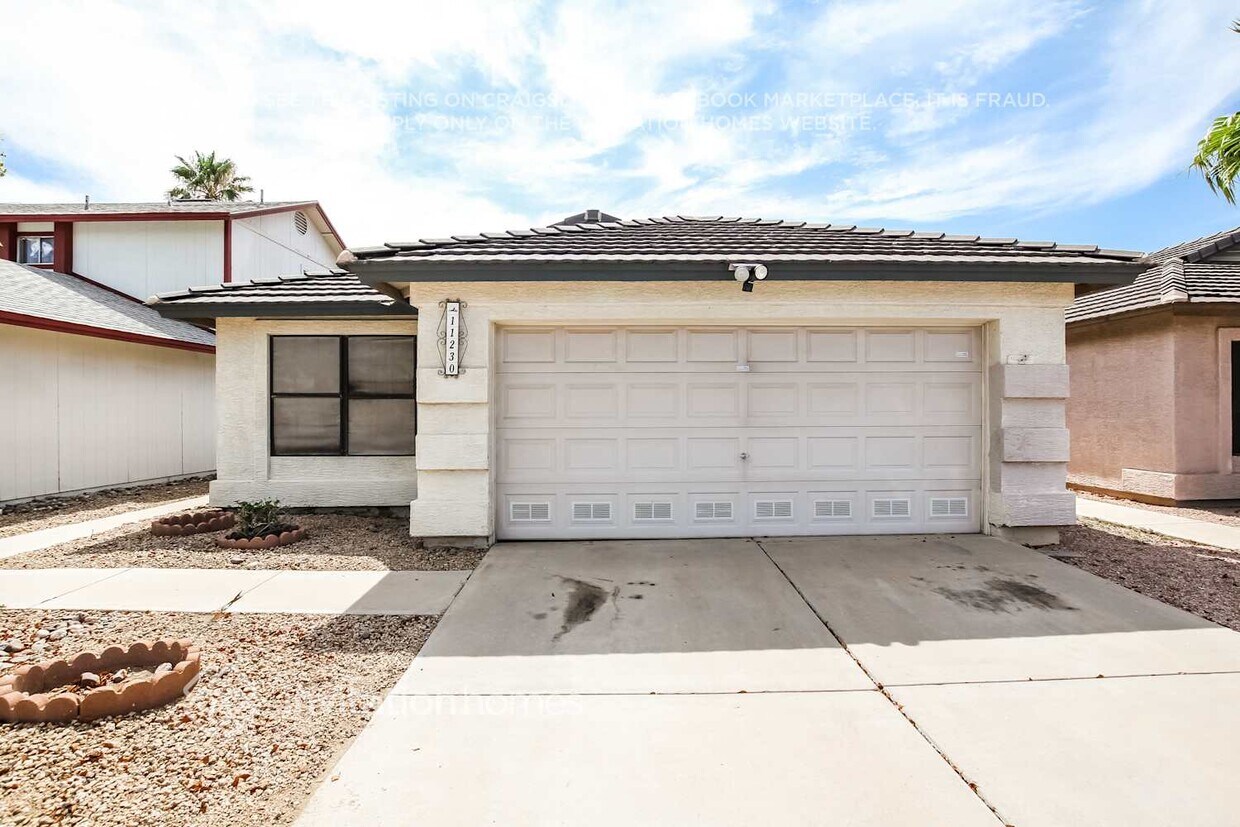 Primary Photo - 11230 N 81st Ave