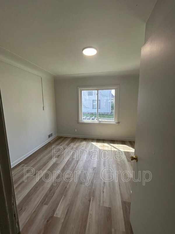 Foto del edificio - 834 N Leroy St