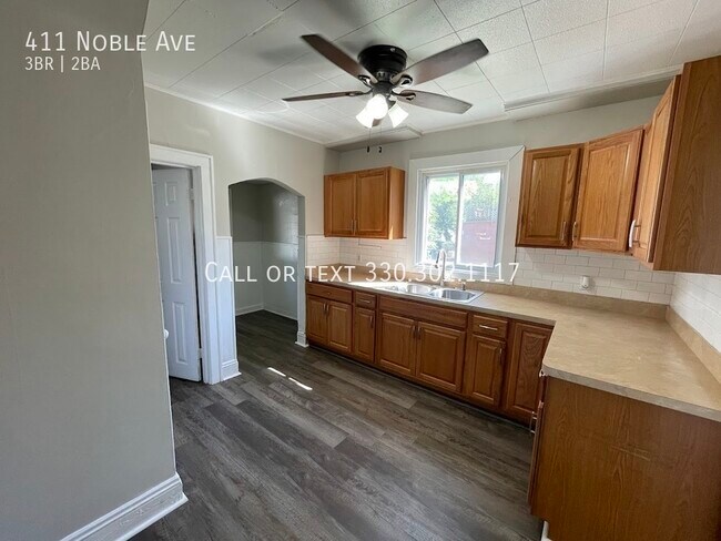 Foto del edificio - Three bedroom two bathroom home for rent