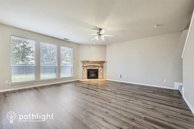 Building Photo - 9705 Gallatin Ln