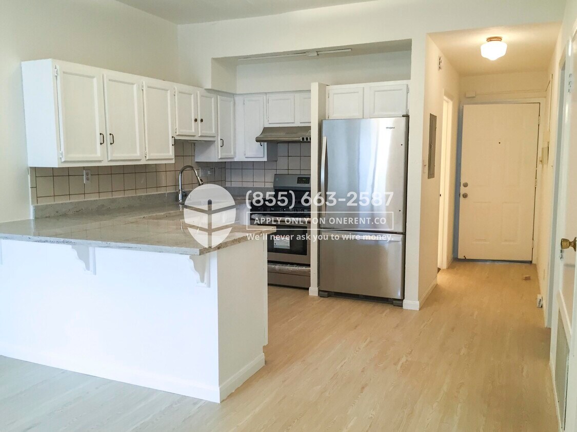 Primary Photo - 573 37th Ave