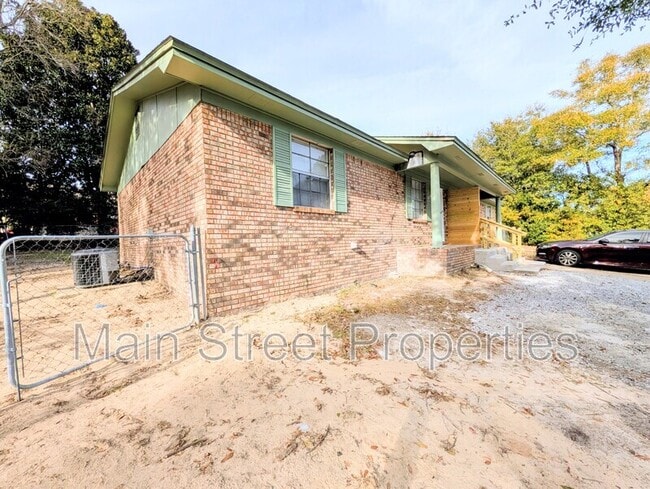 Building Photo - 5086 Yacht Harbor Cir