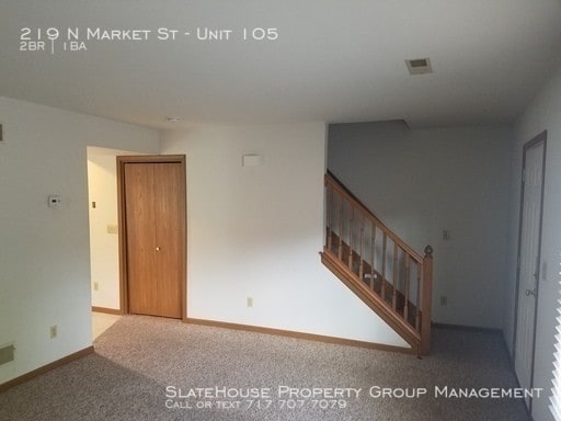 Building Photo - Spacious Townhome in Elizabethtown!
