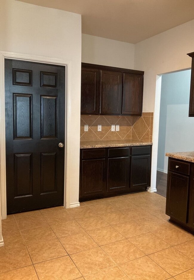 Building Photo - NEW IN MANAGEMENT - AVAILABLE NOW!