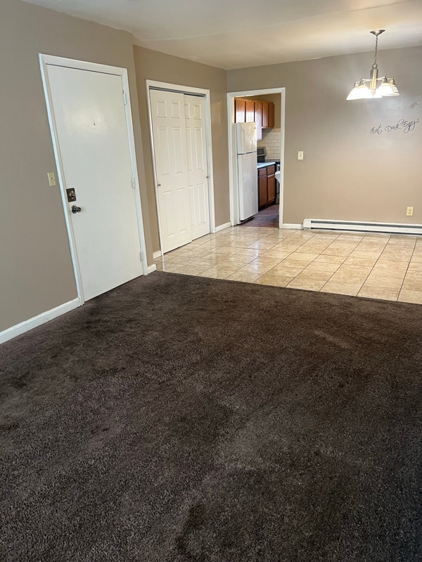 Foto del edificio - 8413 Cottonwood Dr