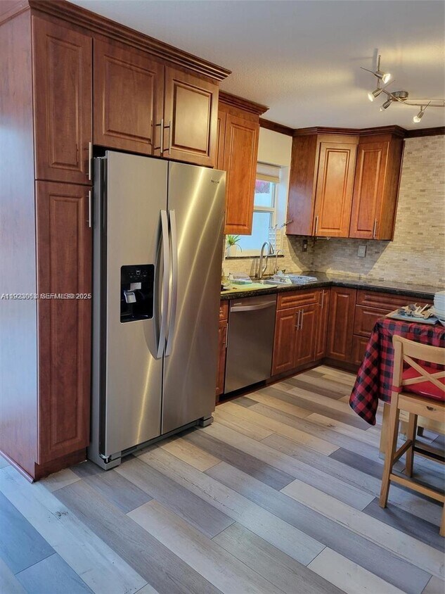 Foto del edificio - 2217 NW 171st Ter