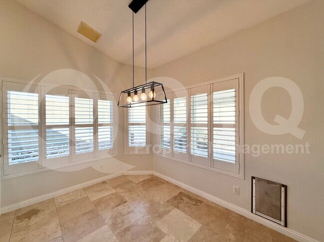 Foto del edificio - 19425 N 14th Pl