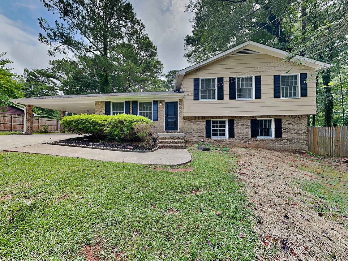 Primary Photo - 5992 Monterey Dr