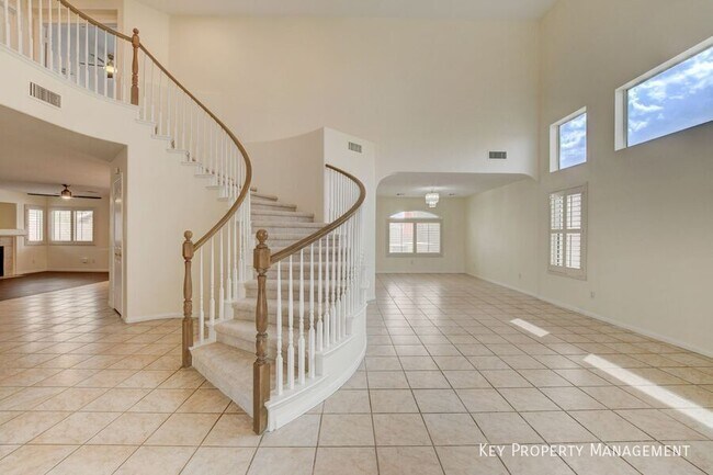 Foto del edificio - 8913 Arabian Filly Ave
