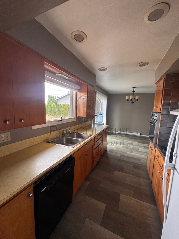 Foto del edificio - 9843 Hammer Rd