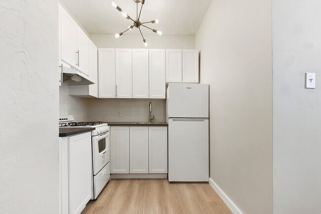 Foto del edificio - 416 Bailey Ave
