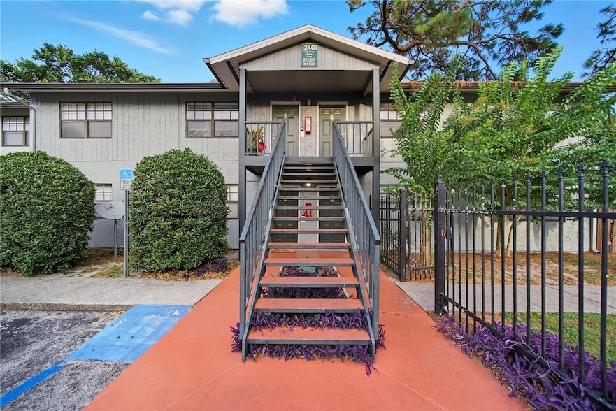 Photo - 12401 Oak Cedar Place Unit 201