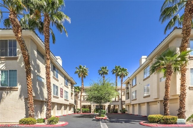 Building Photo - 7163 S Durango Dr