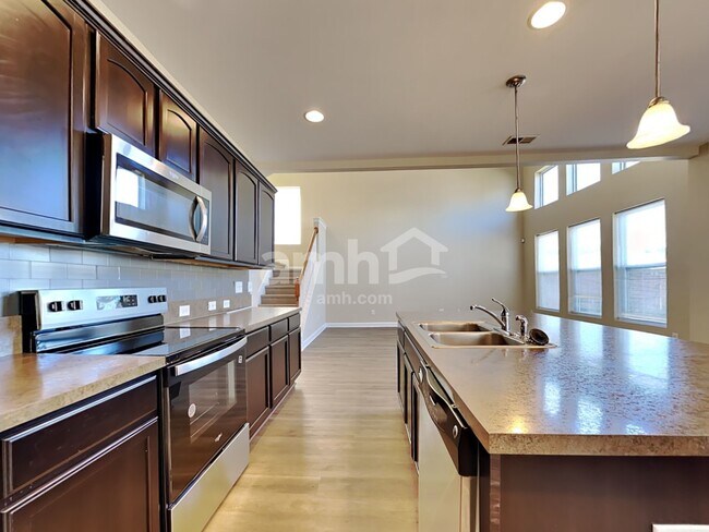 Foto del edificio - 1009 Turtle Dove Ln