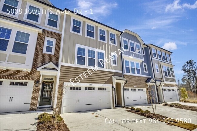 Photo - 5008 Jowett's Walk Dr Townhome