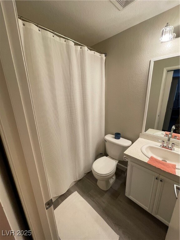 Building Photo - 2050 Towering Pines St