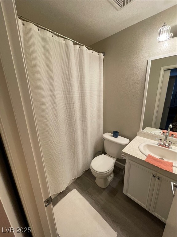 Foto del edificio - 2050 Towering Pines St