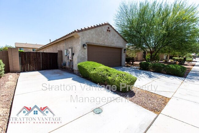 Building Photo - 17507 W Fetlock Trail
