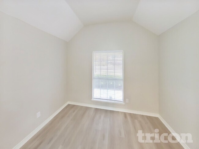 Foto del edificio - 2033 Oak Bend Ln