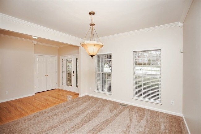 Building Photo - 1723 Liberty Pike