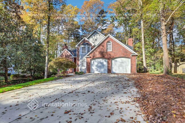 Foto del edificio - 560 Laurel Wood Ct
