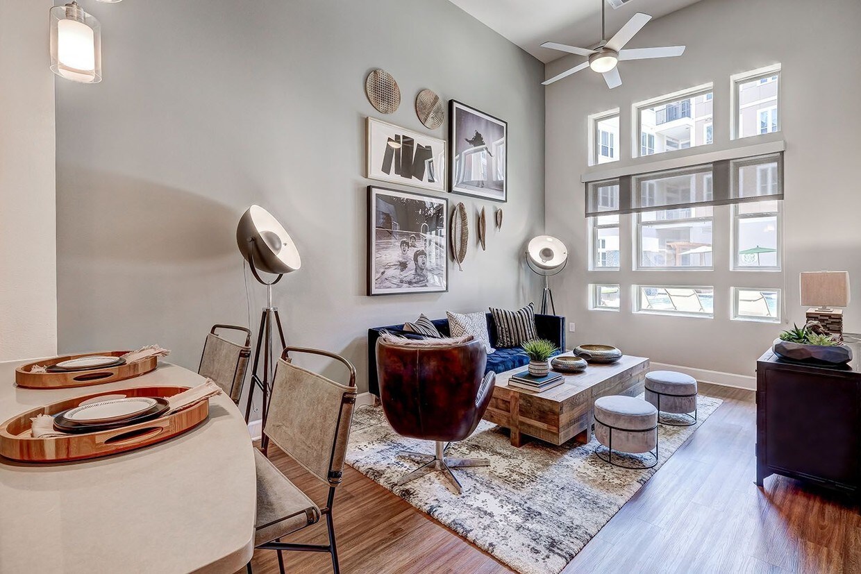 Waterford Market Apartments Frisco, TX