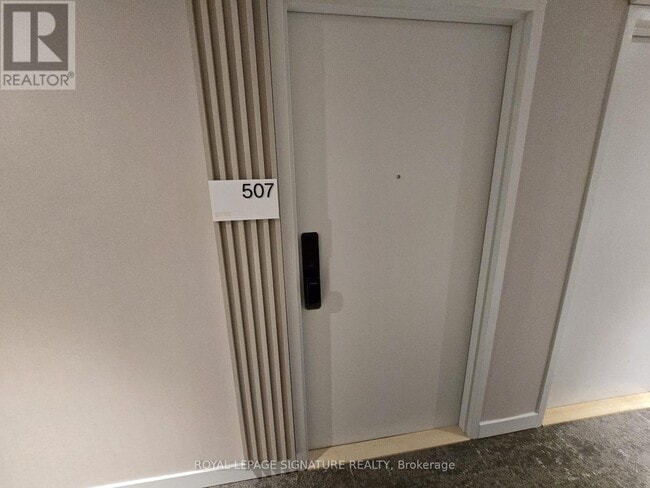 Building Photo - 28 Ann St